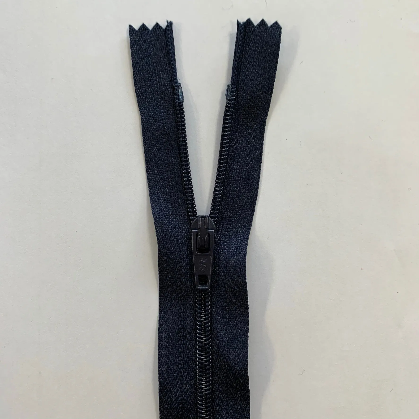 10" / 20cm Nylon Zip  - Select Colour