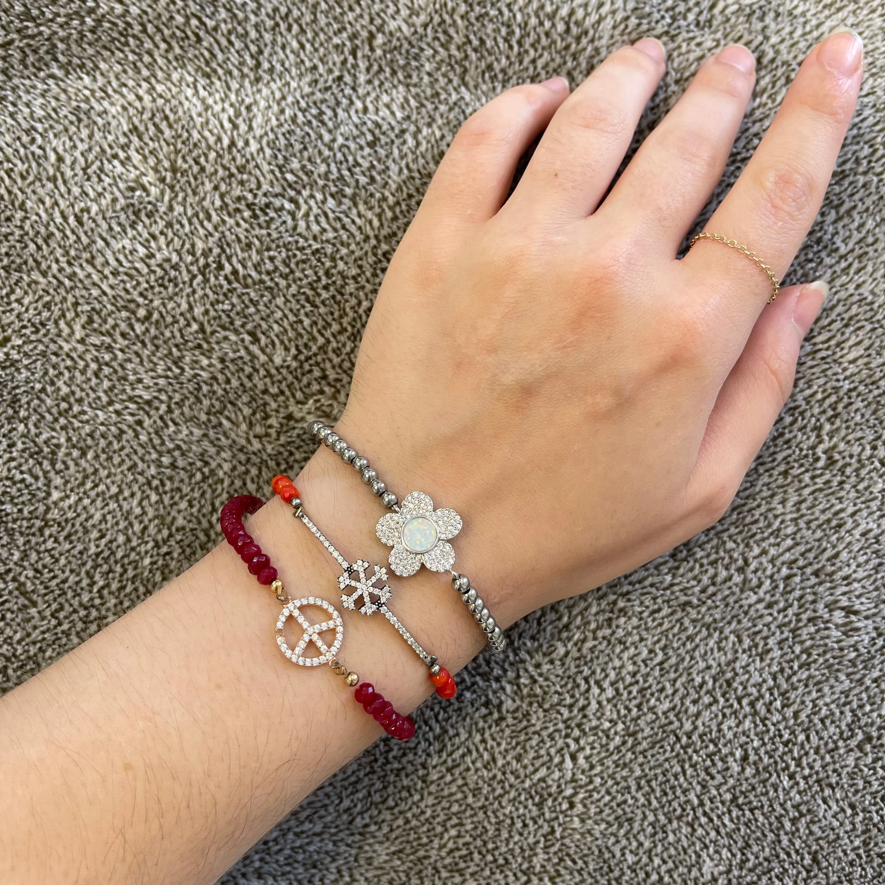Red Bead & Snowflake Stretch Bracelet